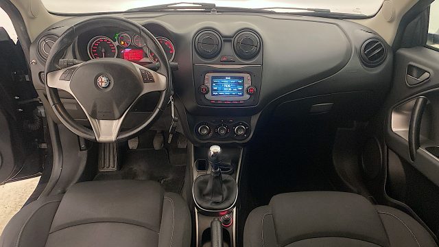 ALFA ROMEO MiTo usata, con Volante multifunzione