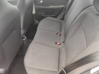 VOLKSWAGEN up! usata 21