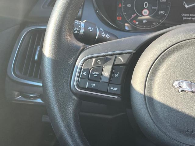 JAGUAR E-Pace usata 29