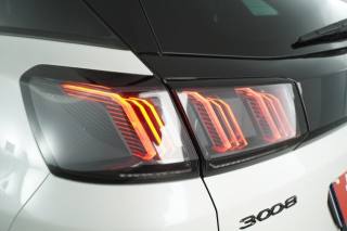 PEUGEOT 3008 usata 10