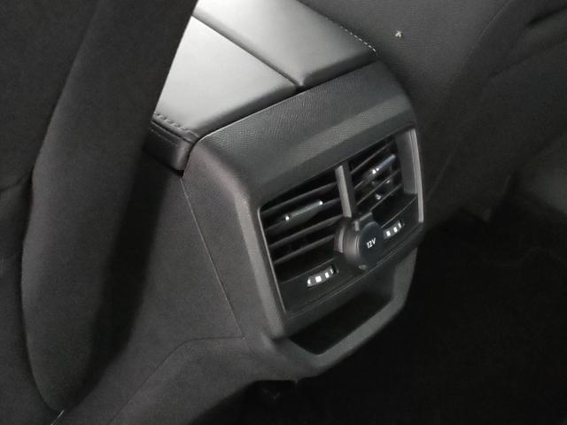 PEUGEOT 3008 usata, con USB