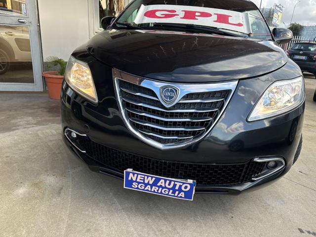 LANCIA Ypsilon usata, con Volante multifunzione