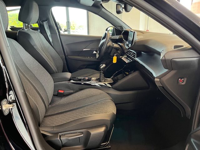 PEUGEOT 2008 usata, con Immobilizzatore elettronico