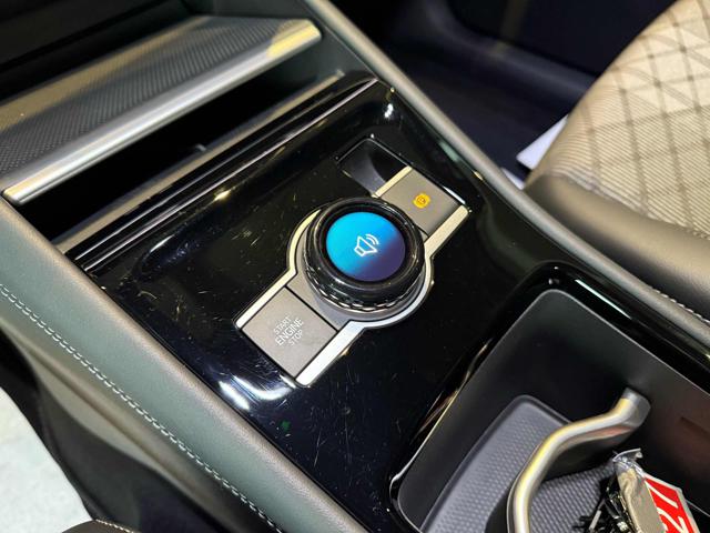 VOLKSWAGEN Tiguan usata, con Park Distance Control