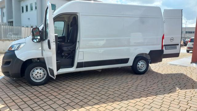 OPEL Movano usata, con Porta scorrevole