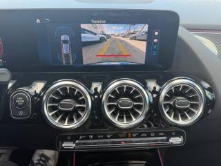 MERCEDES-BENZ GLA 200 usata, con Sistema di navigazione