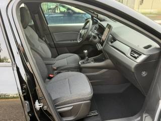 RENAULT Captur usata, con USB