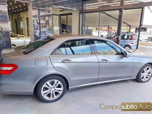 MERCEDES-BENZ E 220 usata, con Controllo trazione