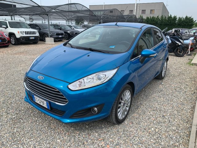 FORD Fiesta usata, con ABS