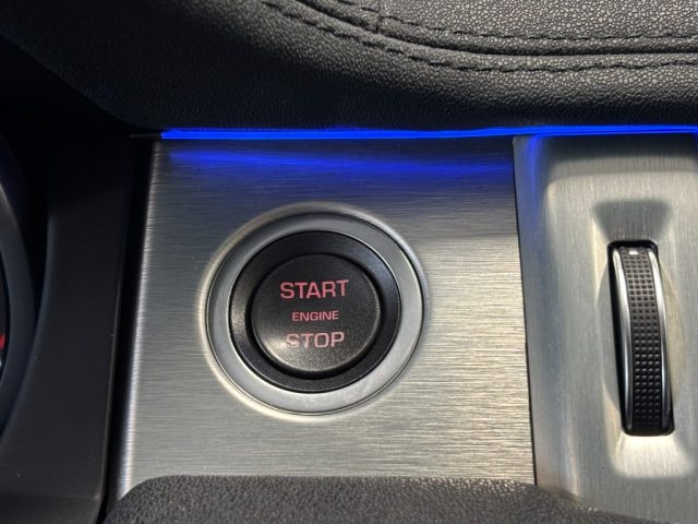 LAND ROVER Range Rover Evoque usata, con USB