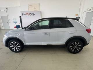 VOLKSWAGEN T-Roc usata, con Cerchi in lega