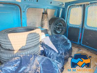 VOLKSWAGEN Caddy usata, con Specchietti laterali elettrici