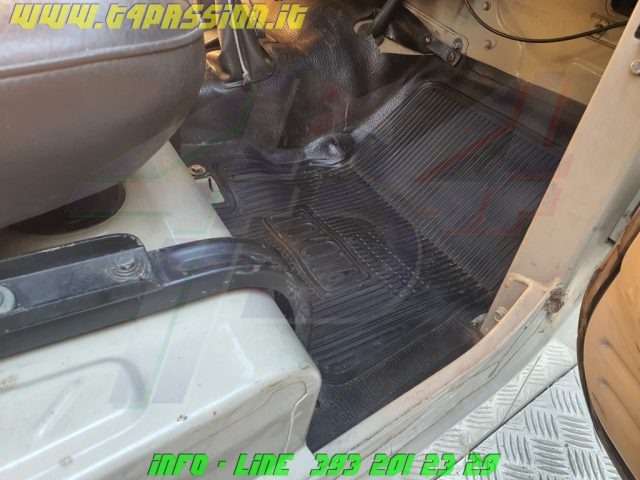 TOYOTA Land Cruiser usata 9