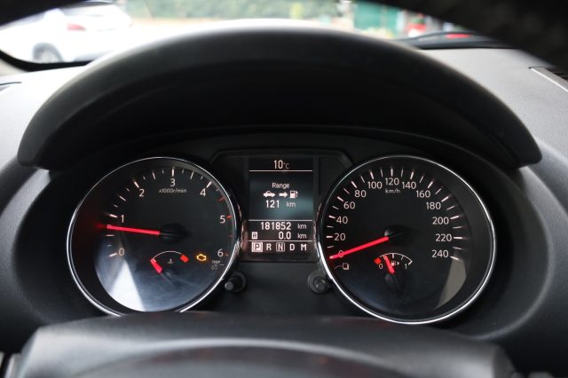 NISSAN Qashqai usata, con Telecamera per parcheggio assistito