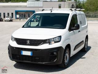 PEUGEOT Partner usata, con Alzacristalli elettrici