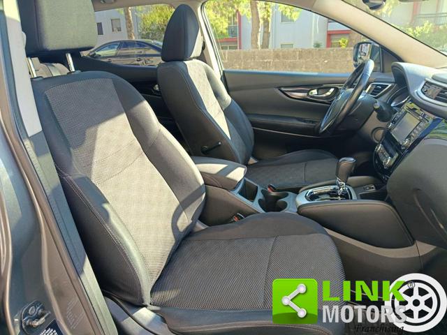 NISSAN Qashqai usata, con USB