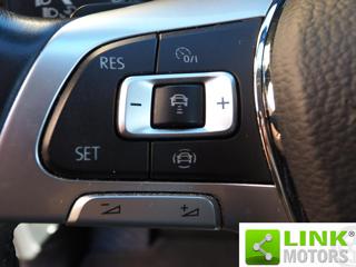 VOLKSWAGEN Touareg usata, con Controllo elettronico della corsia