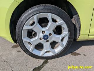 FORD Ka+ usata, con Chiusura centralizzata