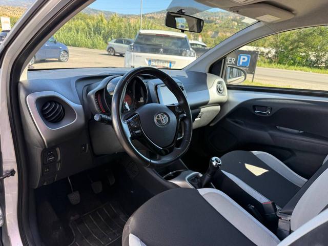 TOYOTA Aygo usata, con Alzacristalli elettrici