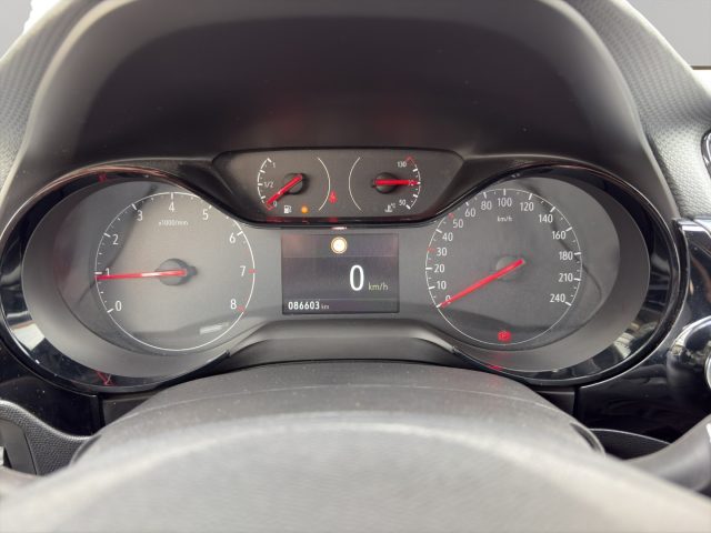 OPEL Corsa usata, con Cruise Control