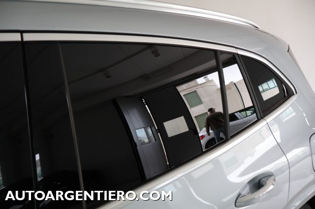 MERCEDES-BENZ GLA 180 usata, con Bluetooth