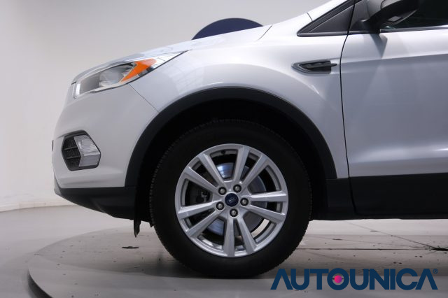 FORD Kuga usata, con USB