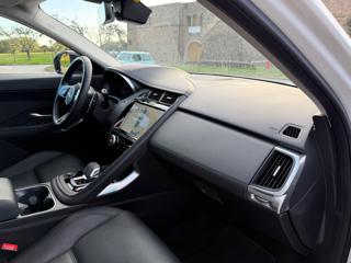 JAGUAR E-Pace usata, con Interni in pelle