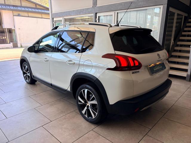 PEUGEOT 2008 usata, con Autoradio