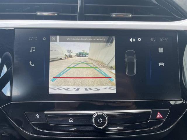 OPEL Corsa usata, con Touch screen