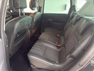 RENAULT Scenic usata, con Specchietti laterali elettrici