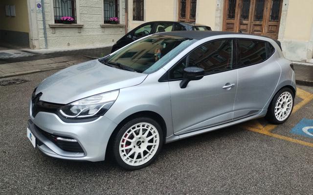 RENAULT Clio usata, con Airbag