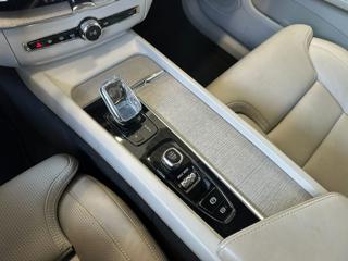 VOLVO XC60 usata, con Regolazione elettrica sedili