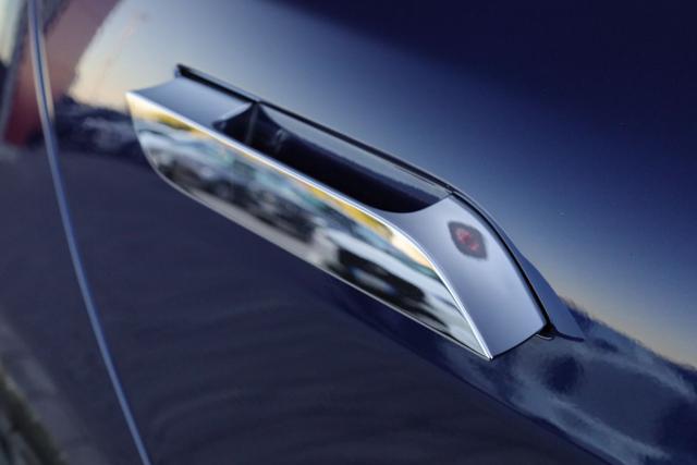 TESLA Model S usata, con Sedile posteriore sdoppiato
