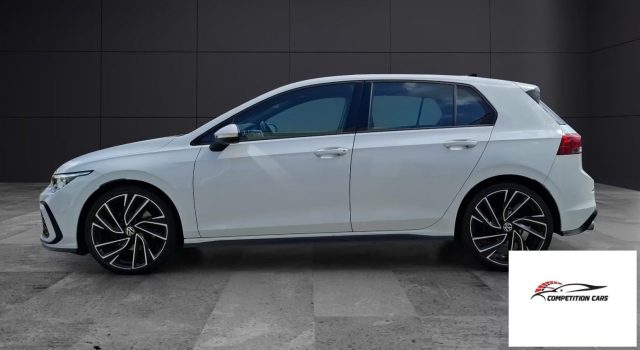 VOLKSWAGEN Golf usata, con Autoradio