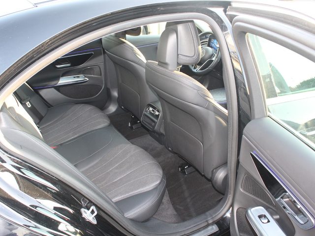 MERCEDES-BENZ E 220 usata, con ESP