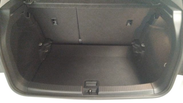 VOLKSWAGEN T-Cross usata 22