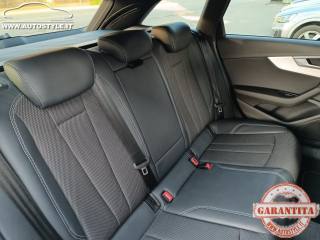 AUDI A4 usata, con Divisori per bagagliaio
