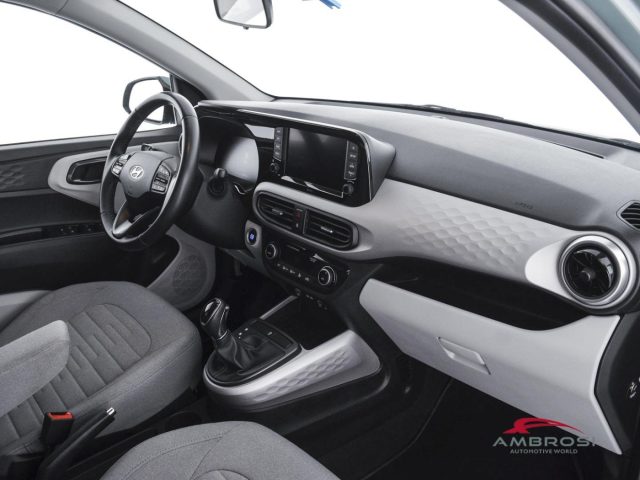 HYUNDAI i10 usata 11