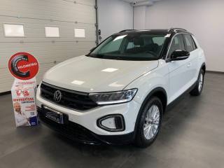 VOLKSWAGEN T-Roc usata, con Specchietti laterali elettrici