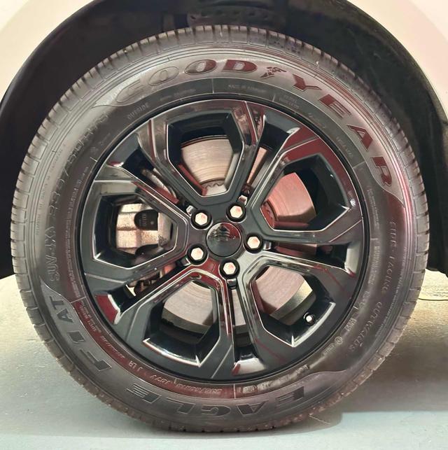 LAND ROVER Range Rover Evoque usata, con Regolazione elettrica sedili