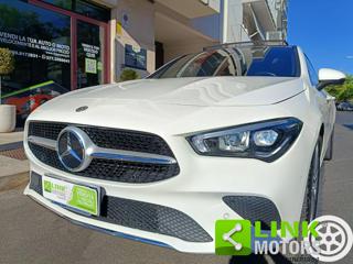 MERCEDES-BENZ CLA 200 usata, con Hill holder