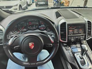 PORSCHE Cayenne usata, con Interni in pelle