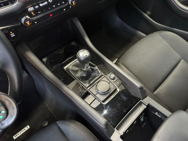 MAZDA 3 usata, con USB