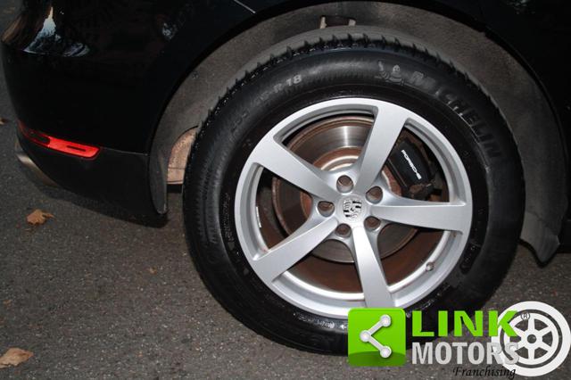 PORSCHE Macan usata, con Interni in pelle