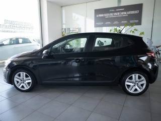 RENAULT Clio usata, con Airbag