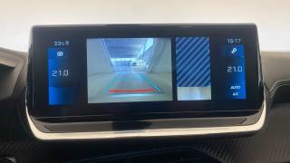 PEUGEOT 2008 usata, con Sistema di navigazione