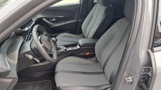PEUGEOT 2008 usata, con Autoradio digitale