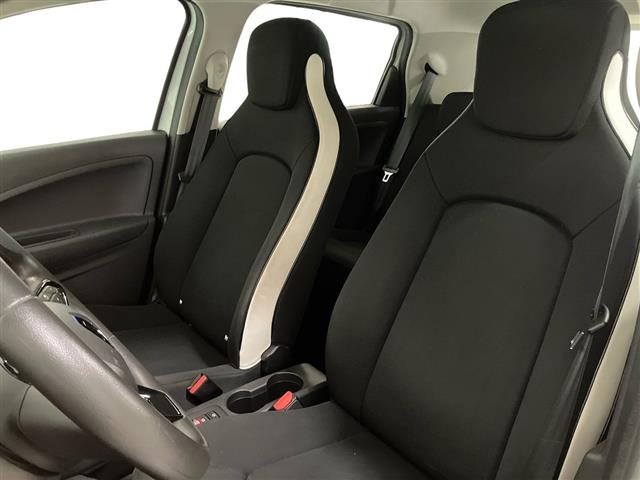 RENAULT ZOE usata 8