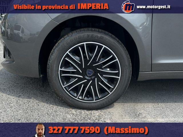 LANCIA Ypsilon usata, con USB