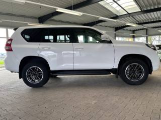 TOYOTA Land Cruiser usata, con Cerchi in lega